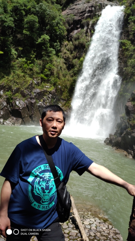 石头的第一张照片--永嘉认干亲服务网